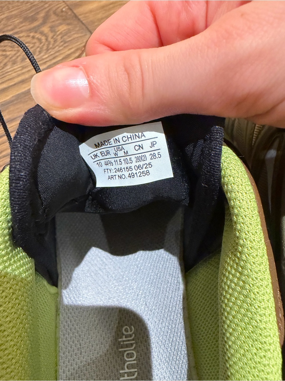 Salomon XT Quest Sneakers in Olive - M10.5 - Picture 7 of 7